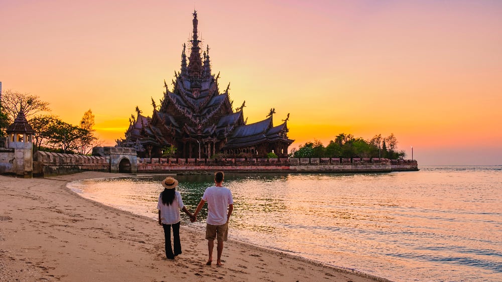 Here are the to 10 must-see places to visit in Thailand.